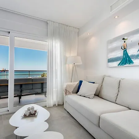 Luna Apartment