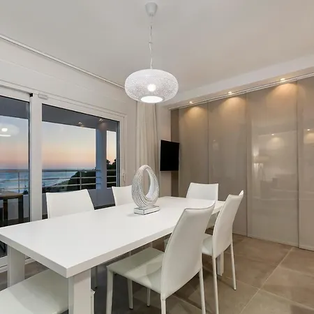 Апартаменты Luna Марбелья