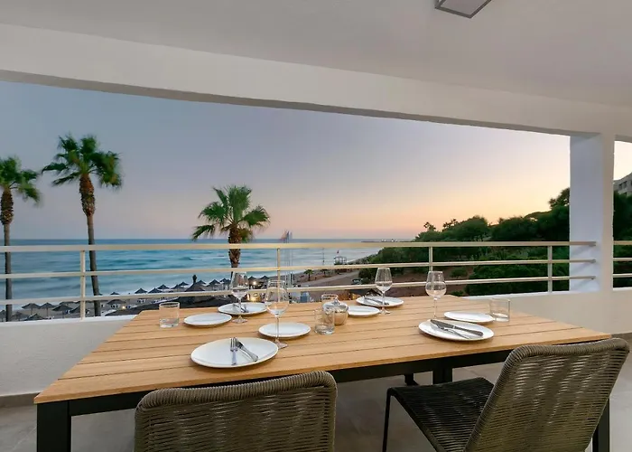 Апартаменти Luna Марбелья